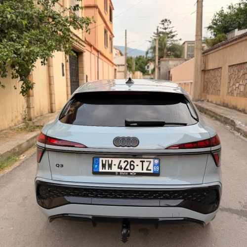 Audi Q3 2026 S line