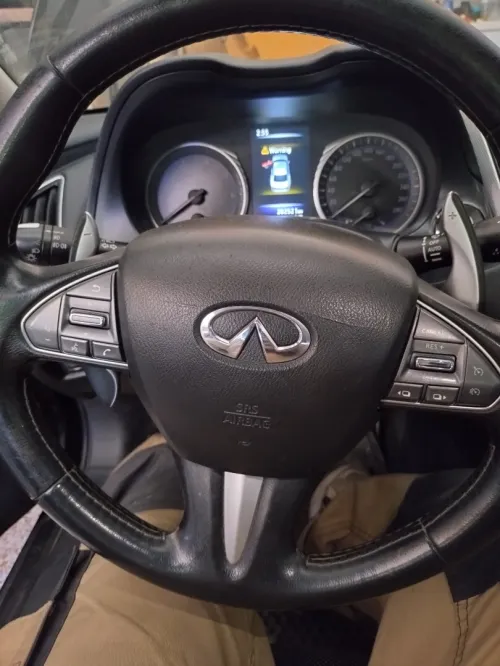 Infiniti Q50 2016 Toute option