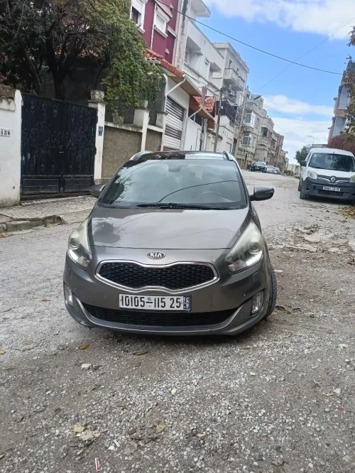 Kia Carens 2015 Premium