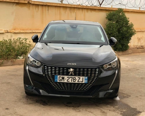 Peugeot 208 2023 Allure Pack
