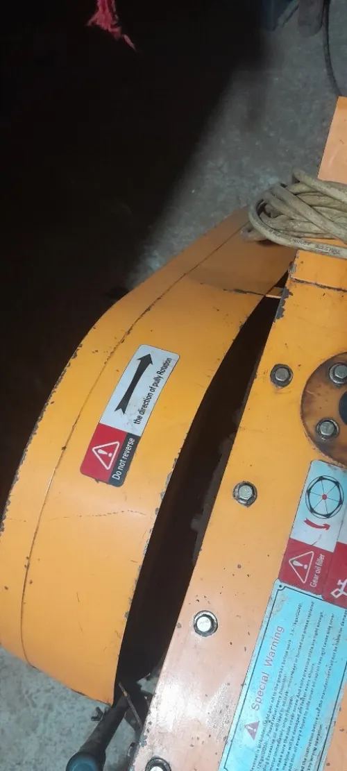 Machine coudeuse fre  est coupé très bon état italienne