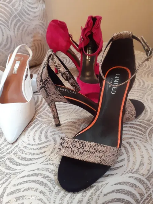 Des talons 