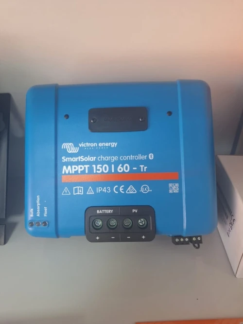Régulateur de charge SmartSolar MPPT (Victron)