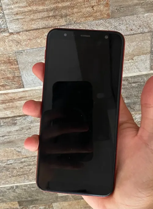 Samsung +Galaxy J6