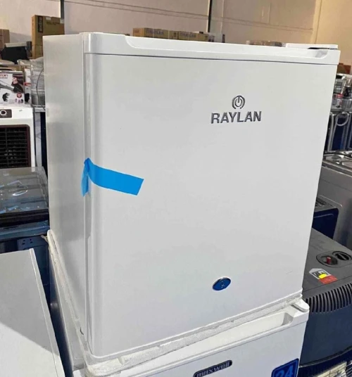 Description:  Refrigerateur mini bar Raylan  : 48L La couleur : blanc