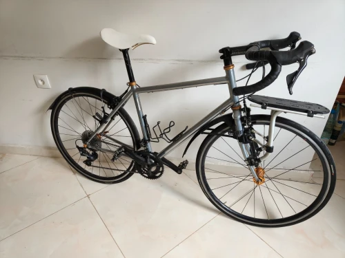 Vélo haut de gamme fait à la main