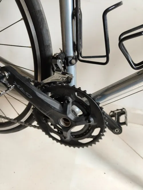 Vélo haut de gamme fait à la main