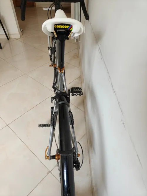 Vélo haut de gamme fait à la main