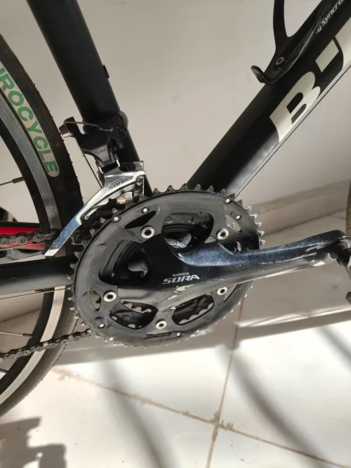 Vélo de route cyclotourisme Btwin triban 520