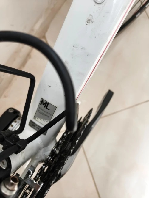 Vélo de route giant neuf taille ML 56