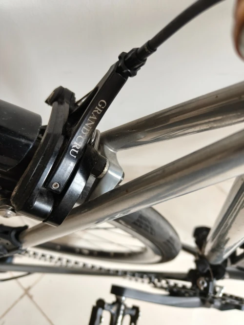 Vélo haut de gamme fait à la main