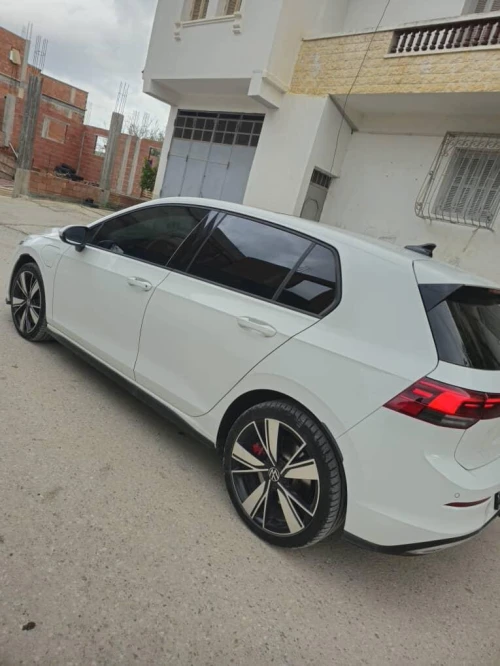Volkswagen Golf 8 2021 GTE