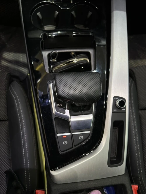 Audi A5 2022 S Line +