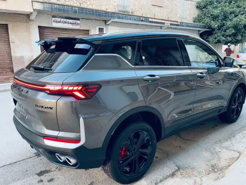 Geely Coolray 2025 