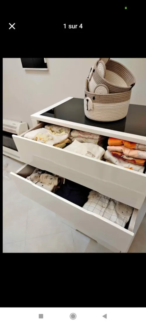 Commode bois rouge