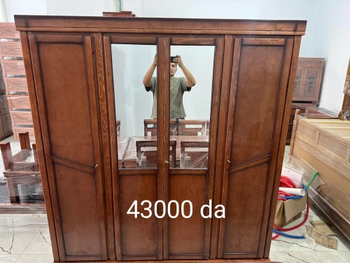 Armoire