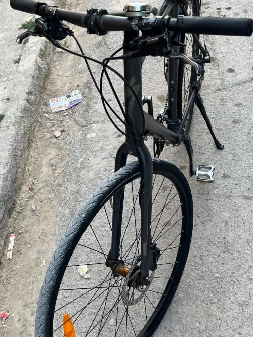 دراجة Specialized أصلية 
