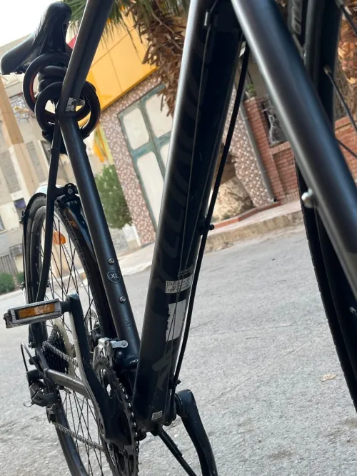 دراجة Specialized أصلية 