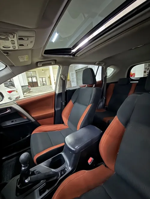 Toyota RAV4 2013 