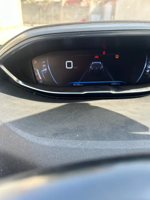 Peugeot 5008 2022 Allure