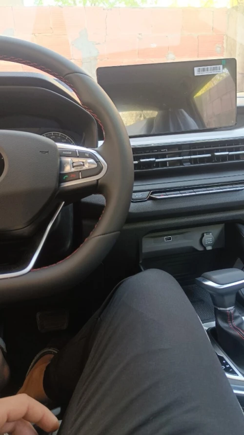 Livan X3 Pro  2026 Geely