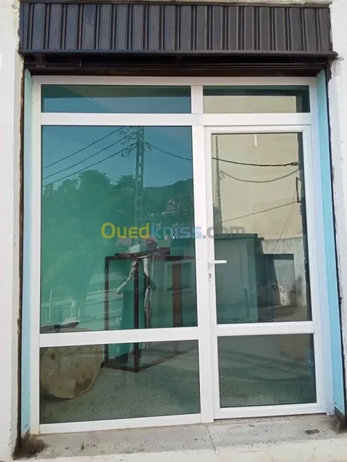 Vitrine فيترين 196 cm 230 cm