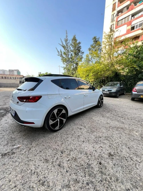 Seat Leon 2015 Cupra R