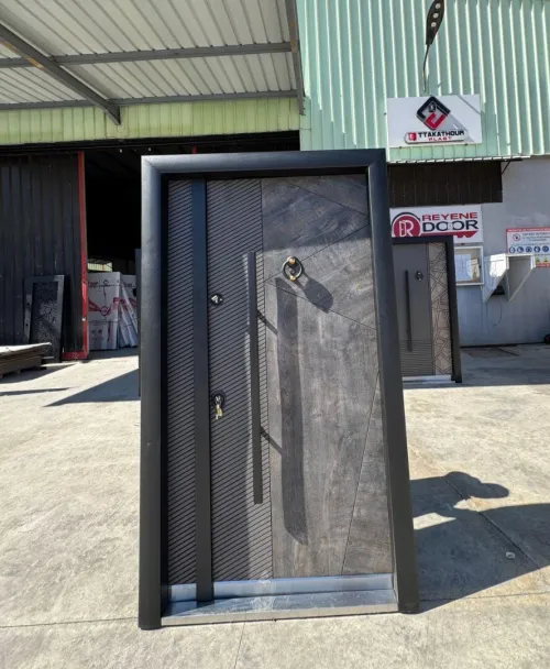 porte blindée extérieur et porte intérieur 