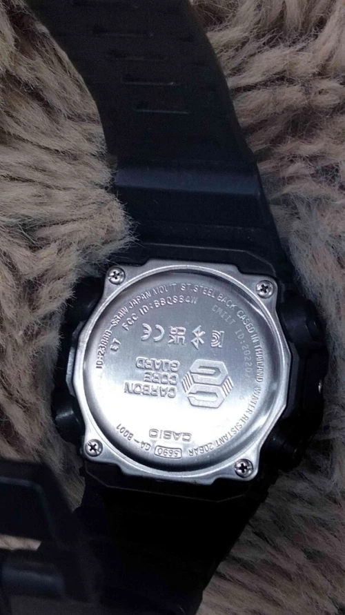 ساعة Casio G-Shock أصلية  تصميم رياضي مقاوم للصدمات والماء