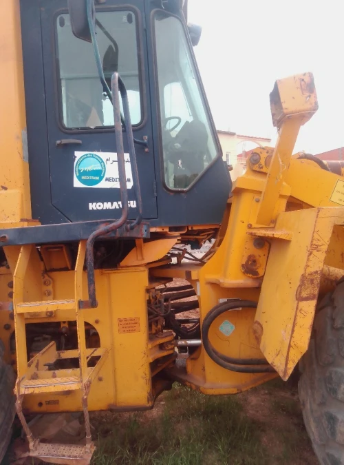 Comatsu AIC03 1994