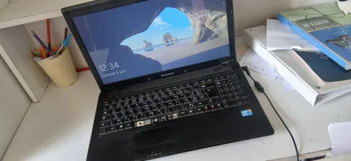 Lenovo G560