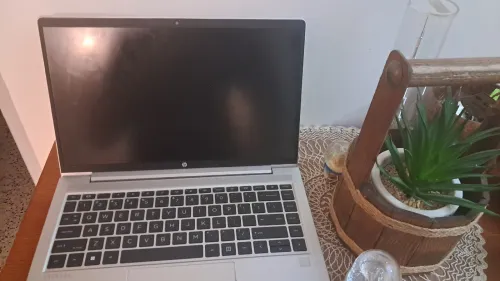Laptop HP proBook 440 G9