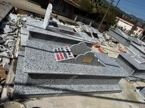 Tombe en marbre