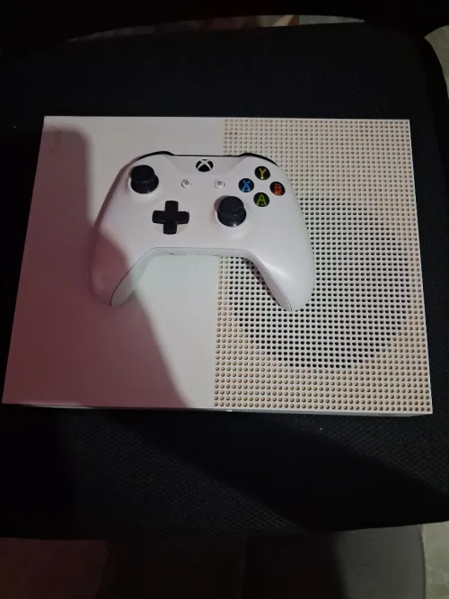 xbox one s d'occasion en bot etat