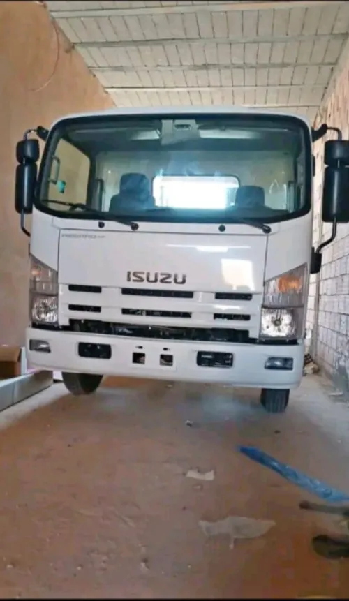 Isuzu Npr71 2023