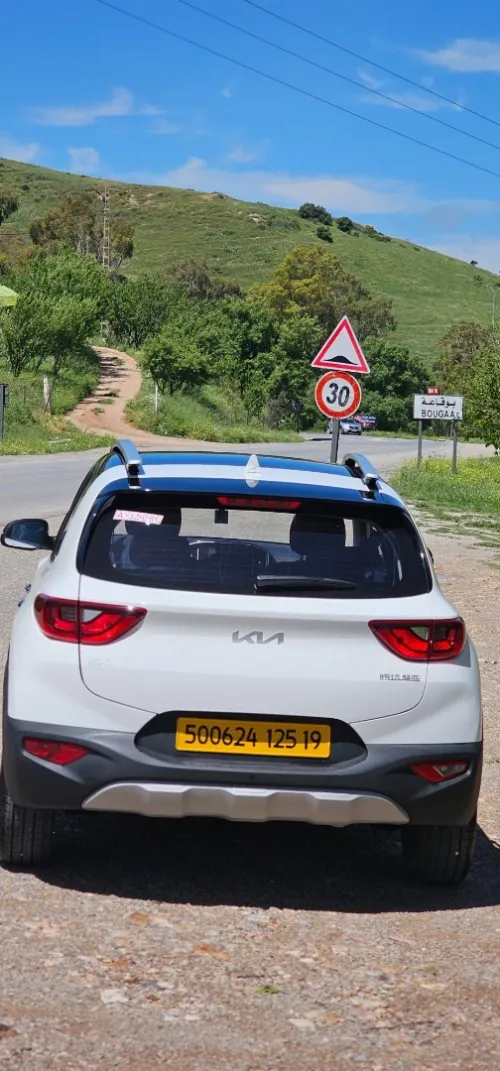 Kia KX1 2025 