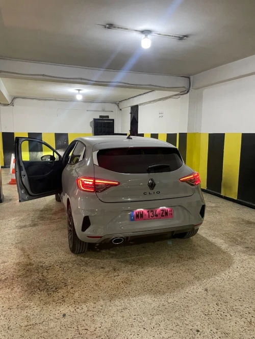 Renault Clio 5  2026 Alpin