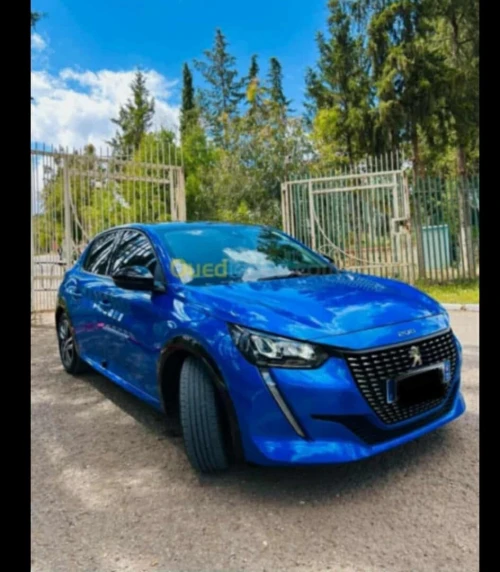 Peugeot 208 2022 