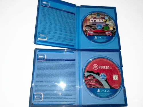 2 اقراص للبيع لجهاز ps4