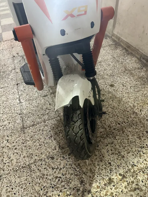 SCOOZER X9 كهرابئية 2025