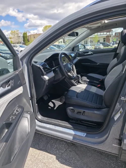 Volkswagen Taos 2024 SEL HIGHLINE