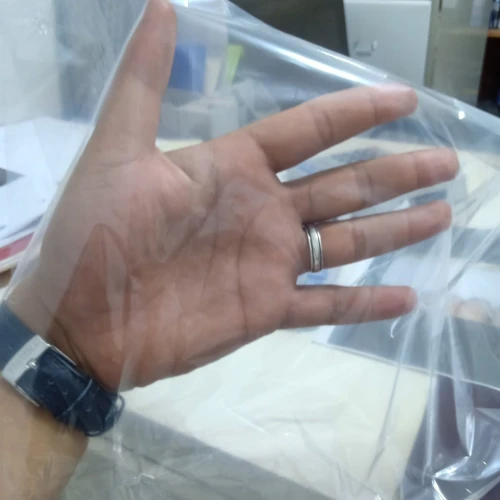 FABRICATION D'EMBALAGE EN PLASTIQUE 