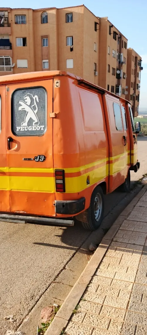 Peugeot J9 1989 