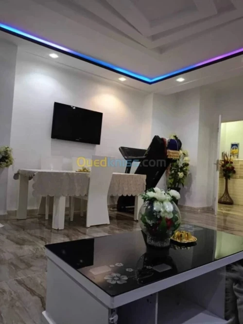 Location vacances Appartement F4 Alger Bordj el bahri