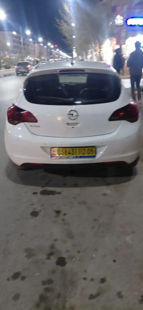 Opel Astra 2012 SPORT