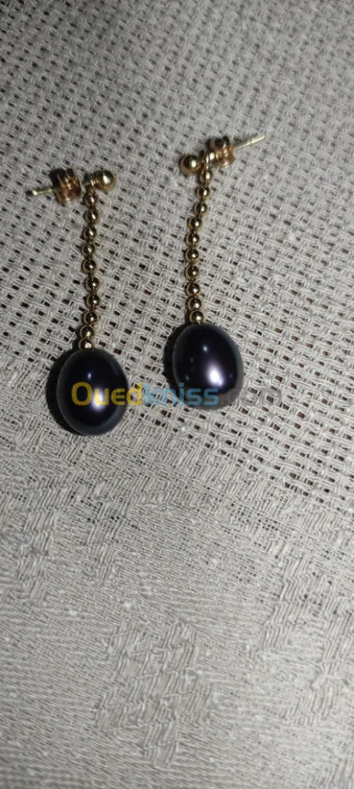 Perles de Tahiti en boucle OR 750