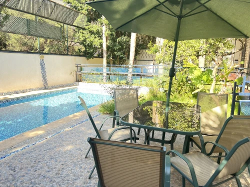Location Appartement Niveau de villa F4 Alger Hydra