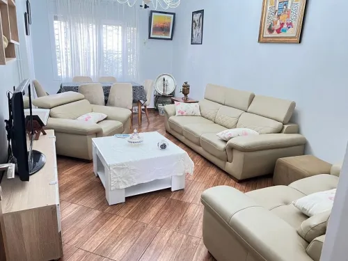 Location Appartement F4 Alger Bir mourad rais