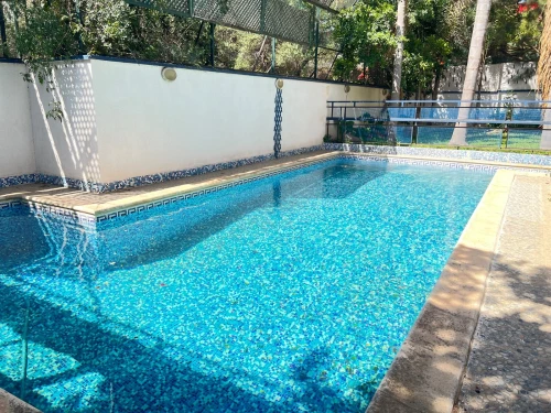 Location Appartement Niveau de villa F4 Alger Hydra