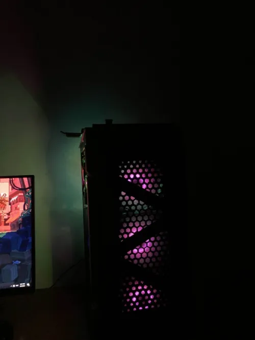 PC GAMER i5 12400 + RX 6600 MSI